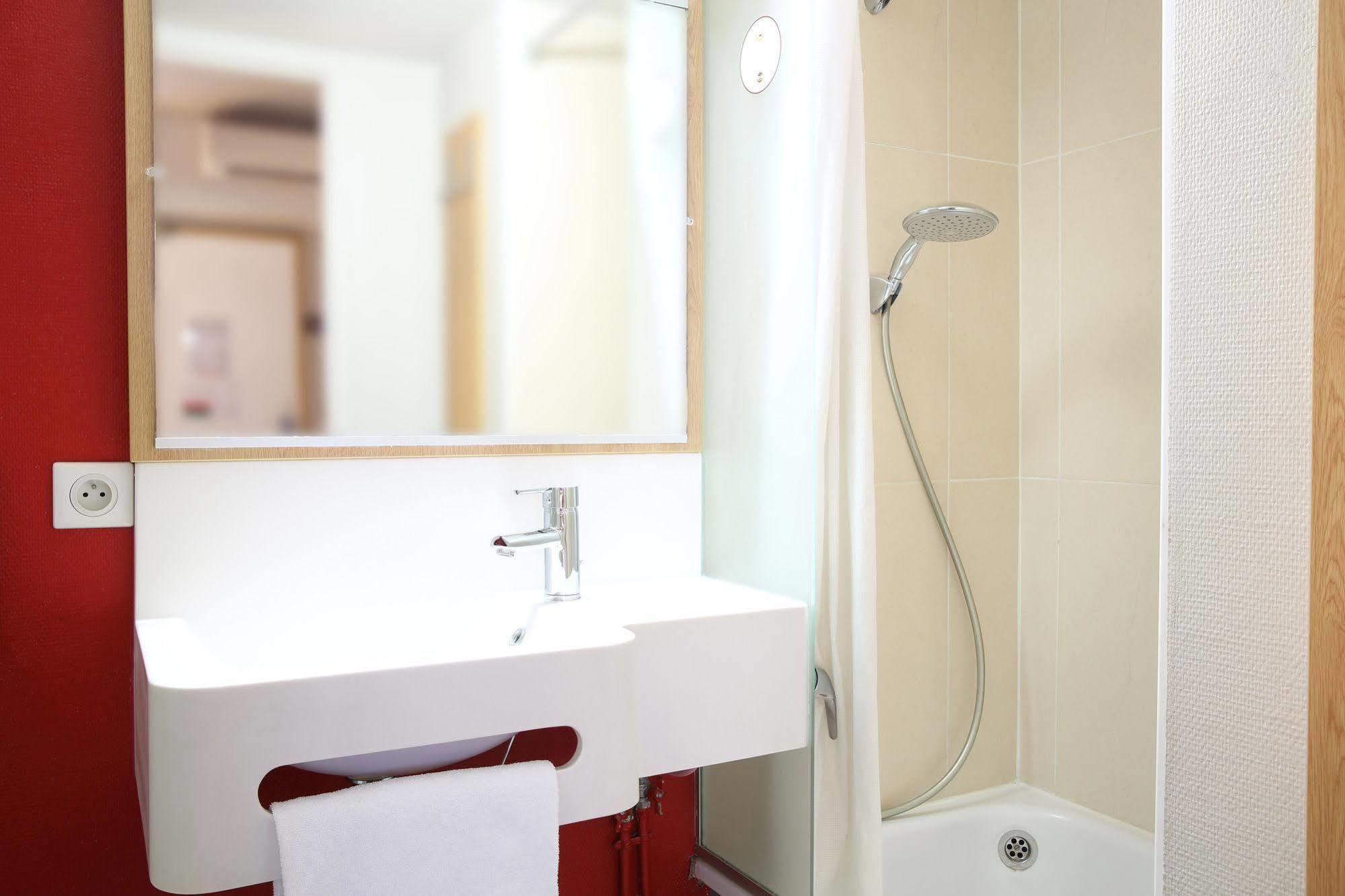 B&B Hotel Toulon La Seyne Sur Mer Ngoại thất bức ảnh